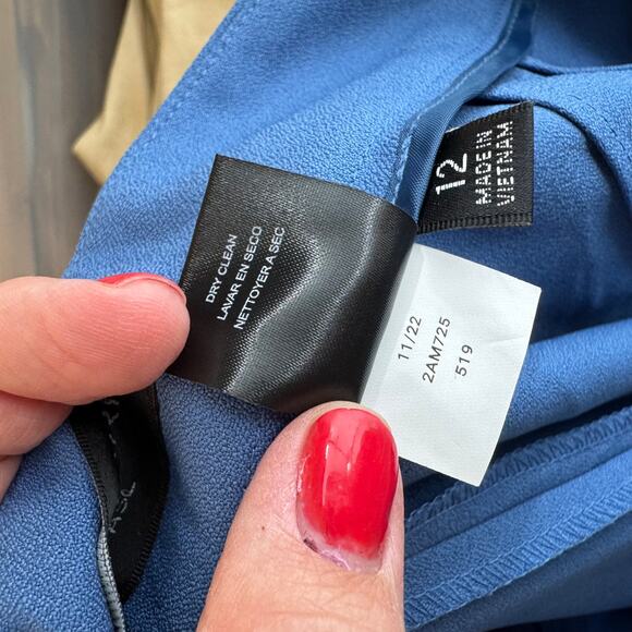 Tahari ASL Women’s Cropped Wide Leg Pants Blue Size 12 Mid Rise - Picture 8 of 9